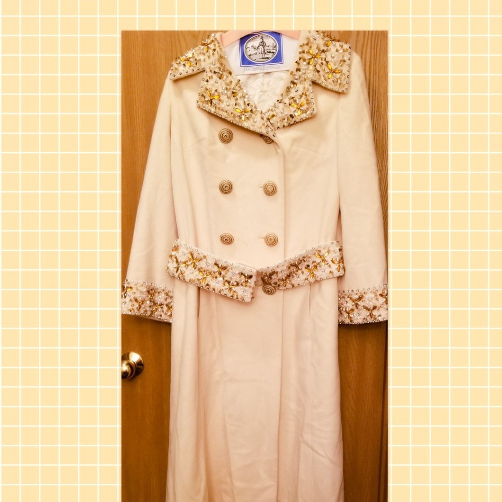 Vintage 1970s beaded cream coat